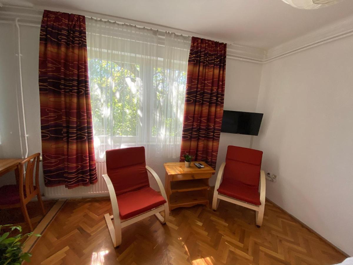 Appartement Anonymus Vendégház à Siófok Extérieur photo